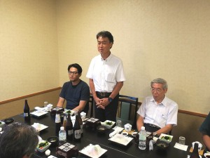 情報交換会での加藤会長挨拶