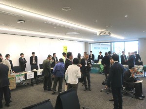 賛助会員によるブース展示